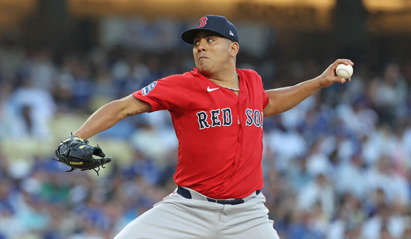 Boston Red Sox starting pitcher Ranger Suarez (55).