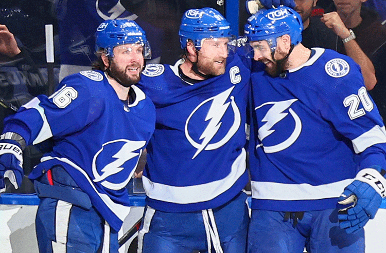 2021-22 NHL Stanley Cup Odds: Avalanche Top Board, Lightning Close Behind