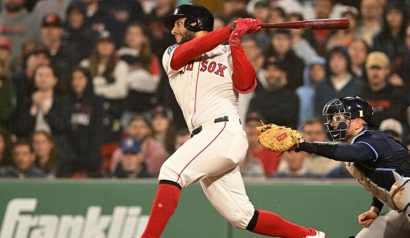 Yankees vs Red Sox Prediction, Picks & Odds for Today’s MLB Game