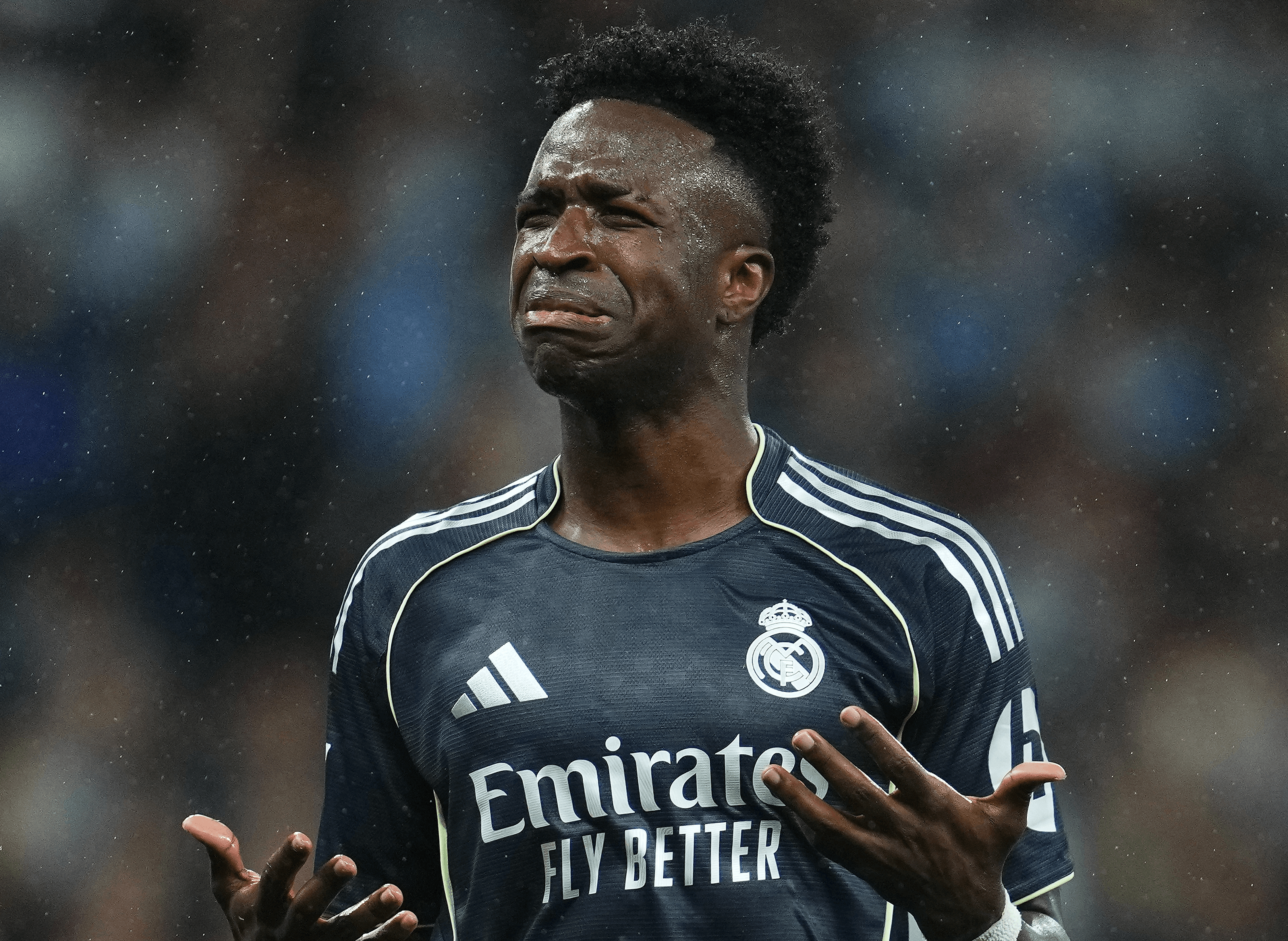 How To Bet - Barcelona vs Real Madrid Predictions, Picks & Odds for Sunday’s La Liga Match 