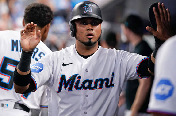 2023 MLB playoffs: Phillies vs. Marlins odds, line, Wild Card Series Game 2  picks, predictions by proven model 