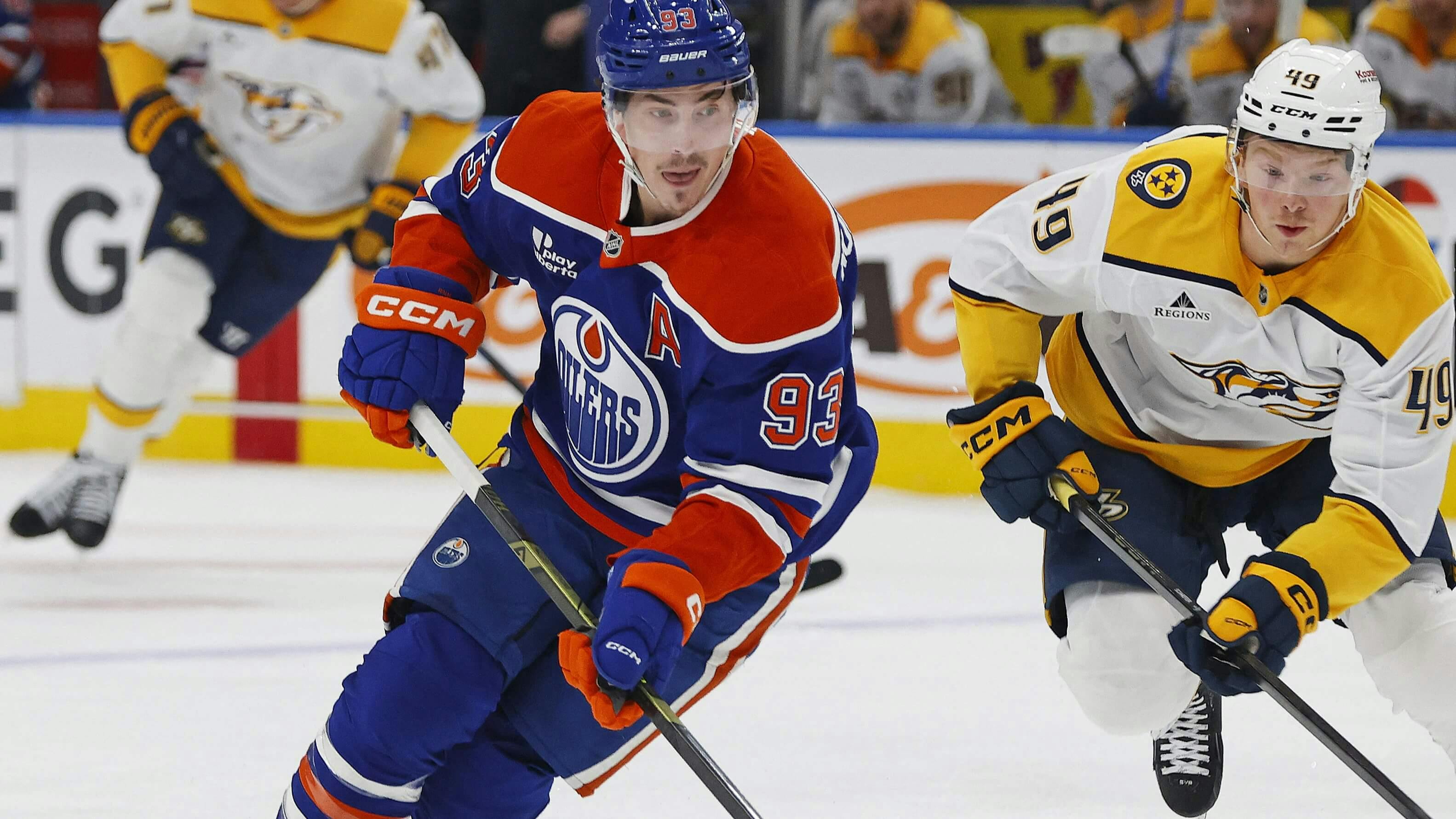 Oilers vs Blackhawks Prediction, Picks & Same-Game Parlay for Tonight’s NHL Game