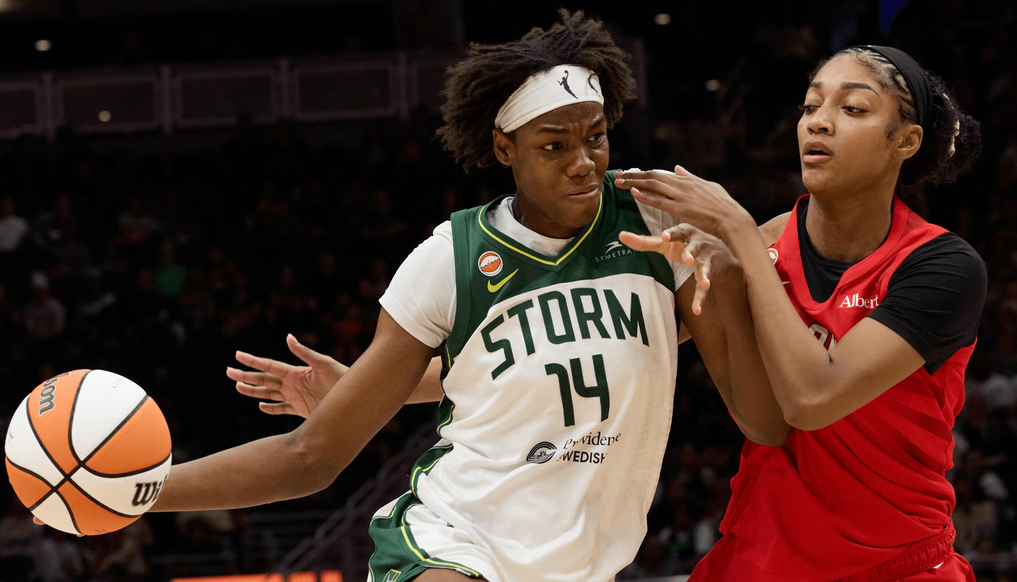 Fire vs Storm Prediction, Picks & Odds for Tonight’s WNBA Game