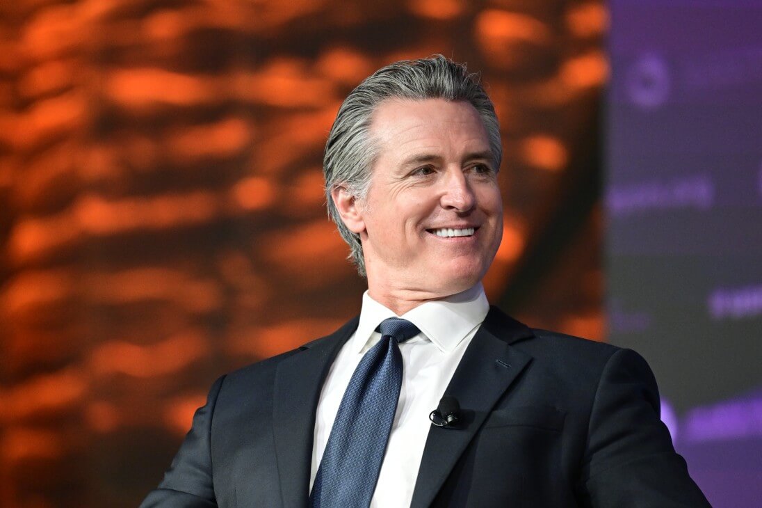 2028 Democratic Presidential Nominee: Newsom's Lead Shrinks as Harris Leads the Polls