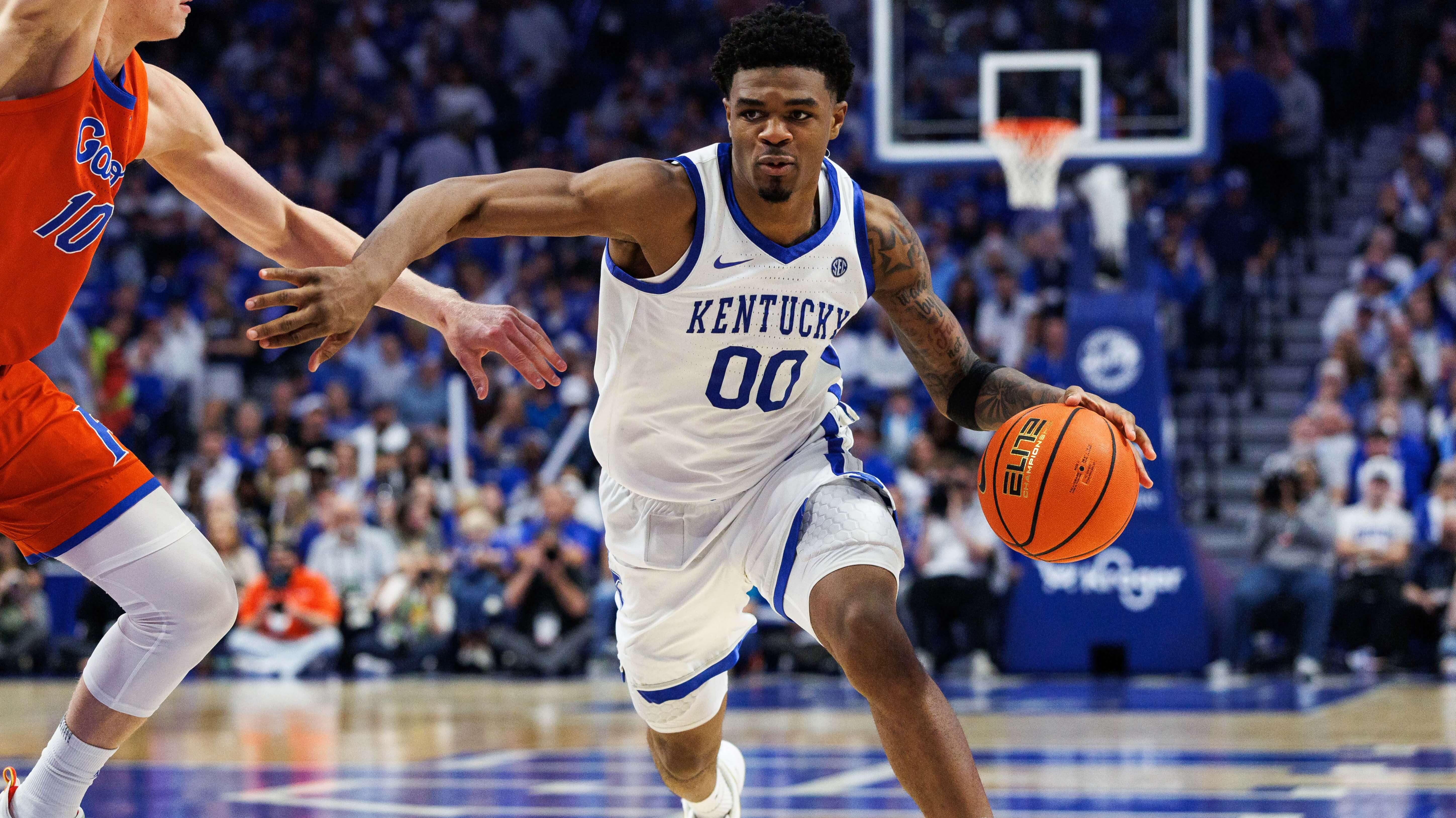 Santa Clara vs Kentucky Prediction, Picks & Best Bets for Today's March Madness Game
