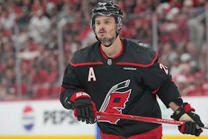 Panthers vs Hurricanes Props & Best Bets for Tonight