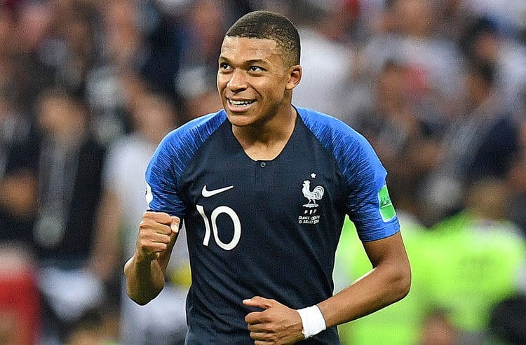 Kylian Mbappe Lionel Messi World Cup