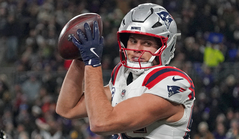 How To Bet - Chargers vs Patriots Predictions, Best Bets, Props & Odds for Sunday Night Football 