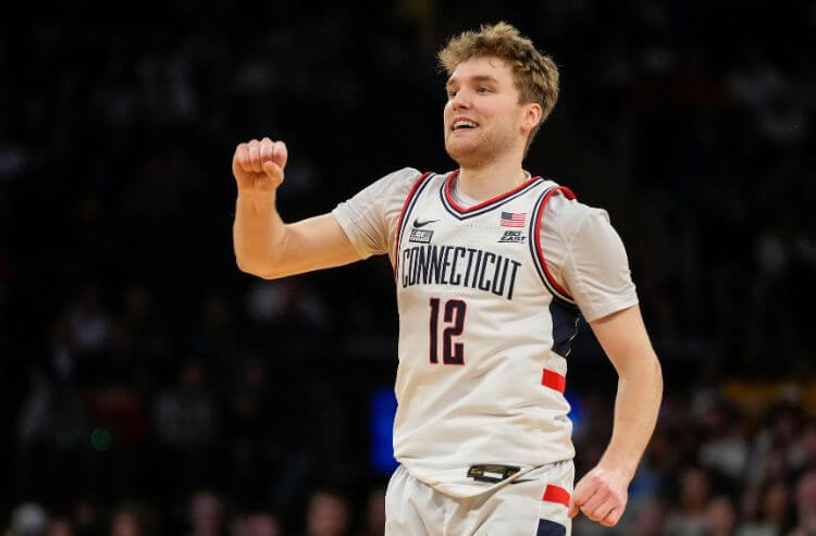 How To Bet - San Diego State vs UConn Predictions, Picks, and Odds for March Madness Sweet 16 Matchup