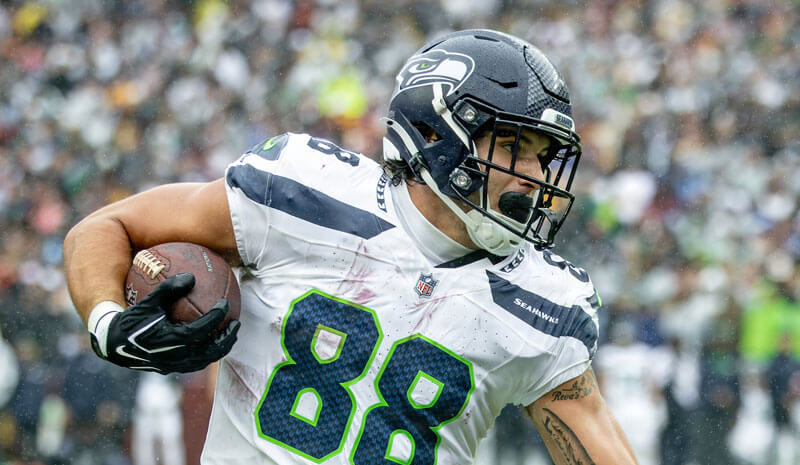 Seattle Seahawks tight end AJ Barner (88).