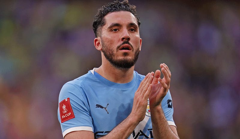 Everton vs Manchester City Predictions, Picks & Odds Monday’s Premier League Match
