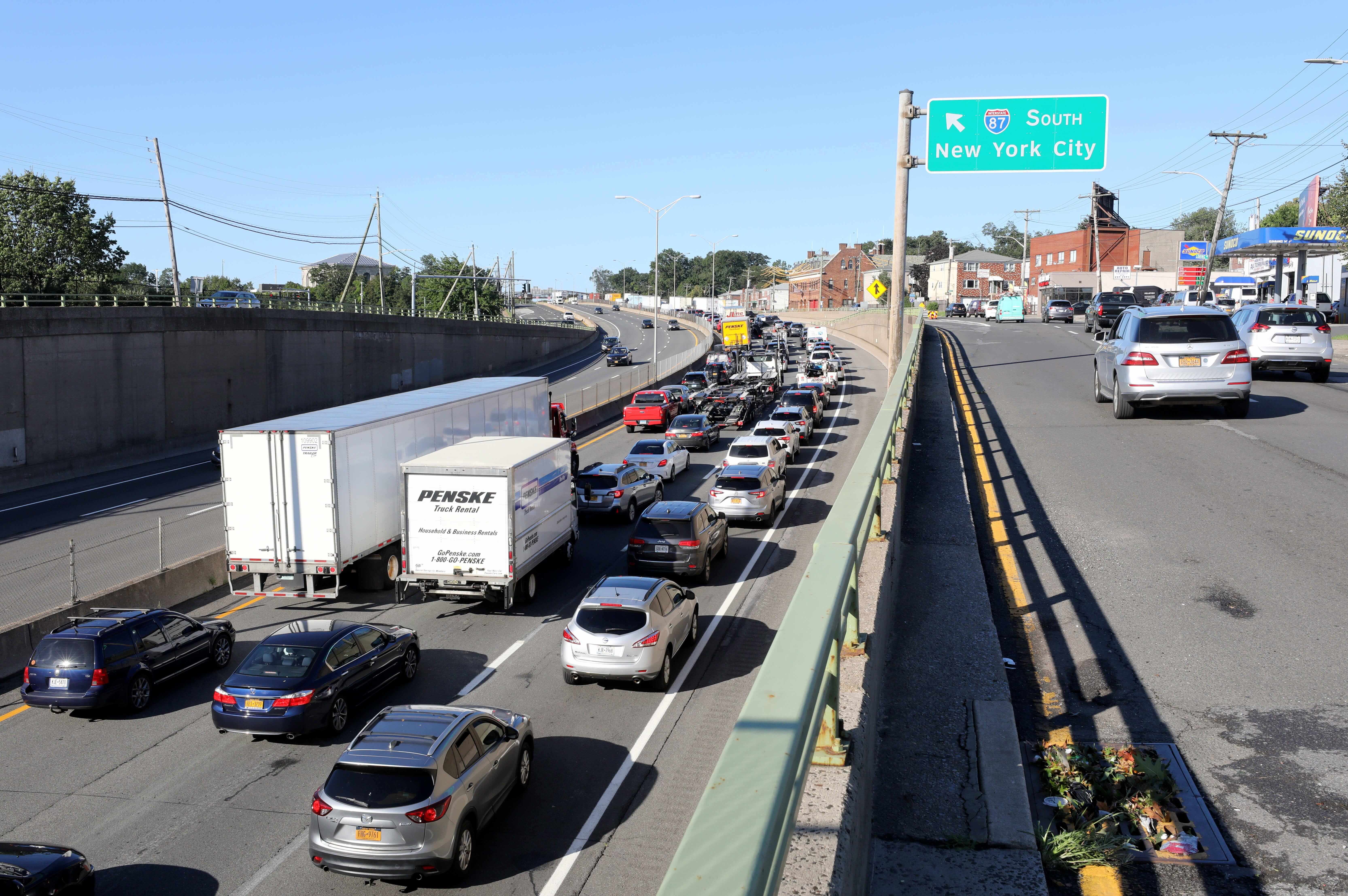 How To Bet - Yonkers Community Divided About Potential MGM Empire City Casino License
