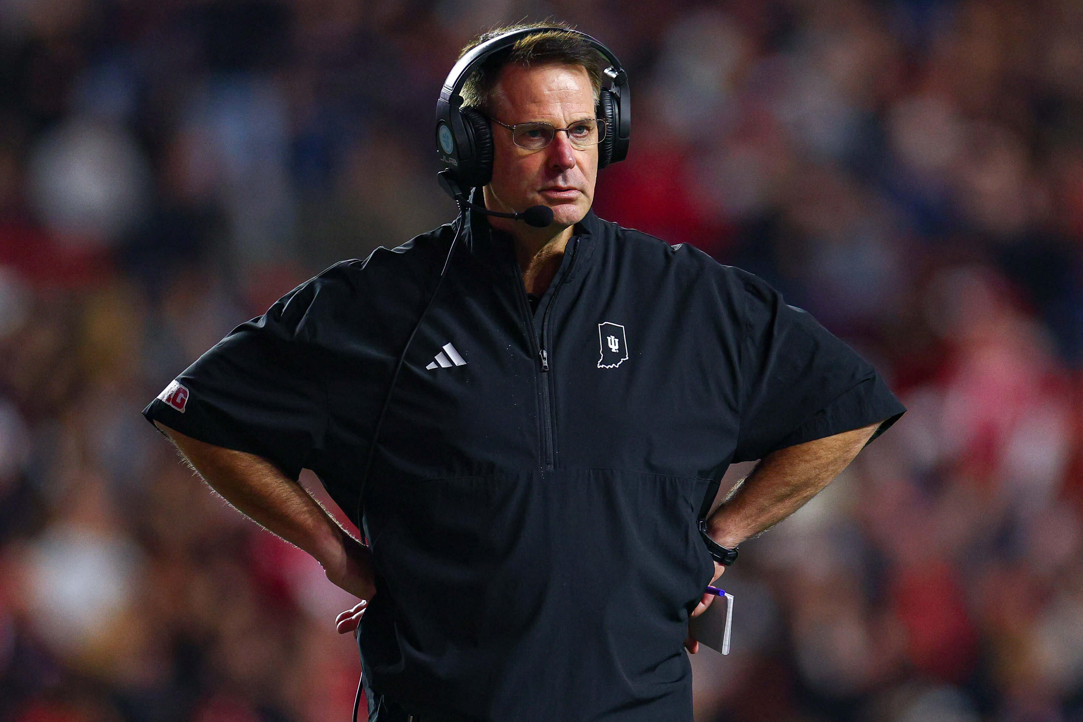 Ohio State vs Indiana AI predictions, Indiana Hoosiers head coach Curt Cignetti looks on.