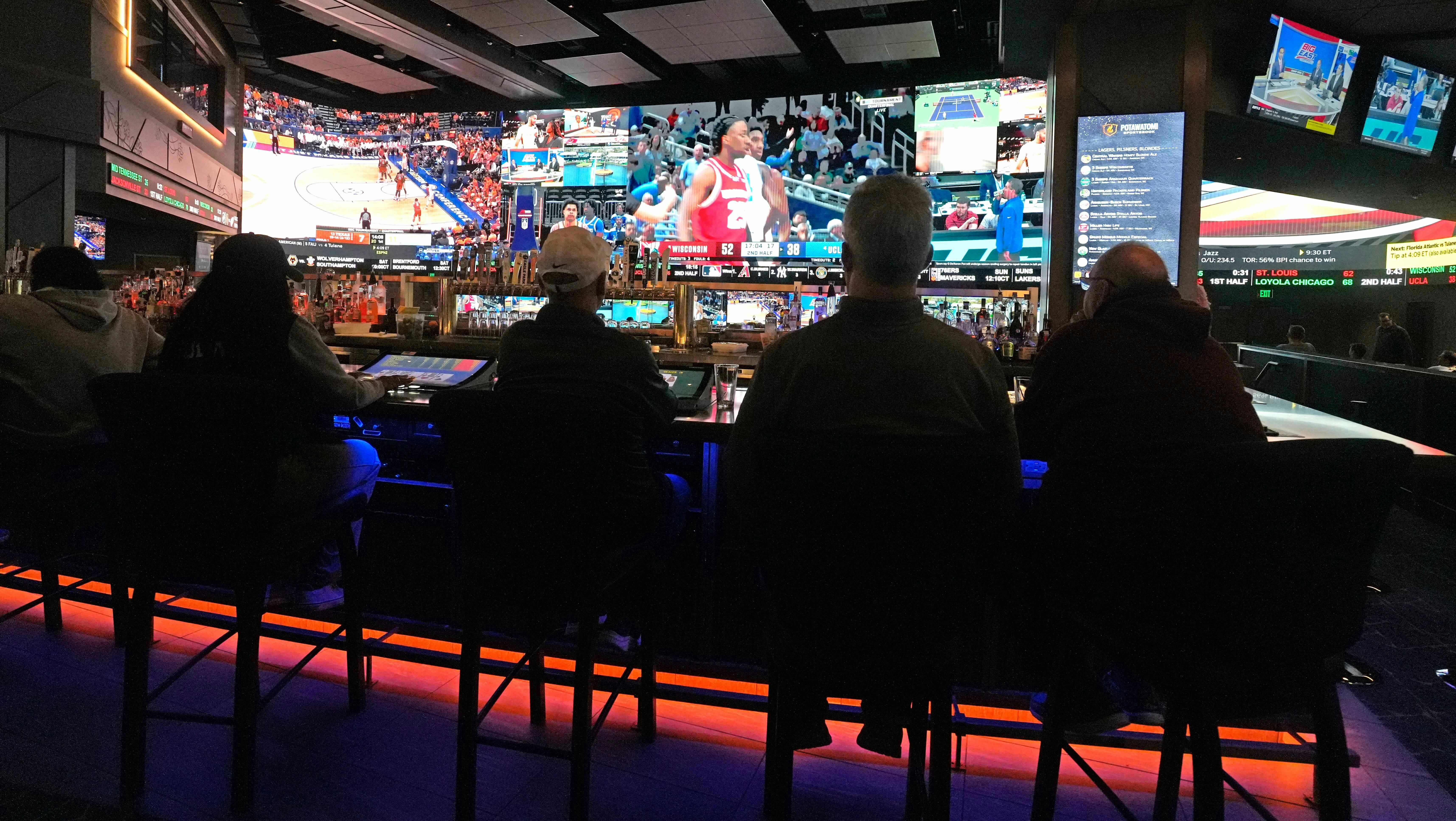 Prediction Markets Present Opportunities, Hurdles for Sportsbook Expansion