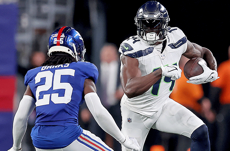 Seahawks vs Cowboys Odds, Picks, and TNF Predictions: Metcalf Can't Find Room in Jerry's World