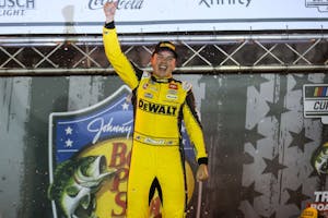 NASCAR Mobil 1 301 Predictions, Odds & Race Preview — New Hampshire Motor Speedway