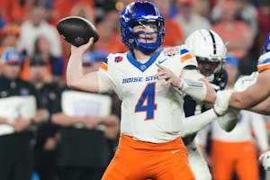 Boise State vs South Florida Prediction, Picks & Odds for August 28 — College Football Week 1