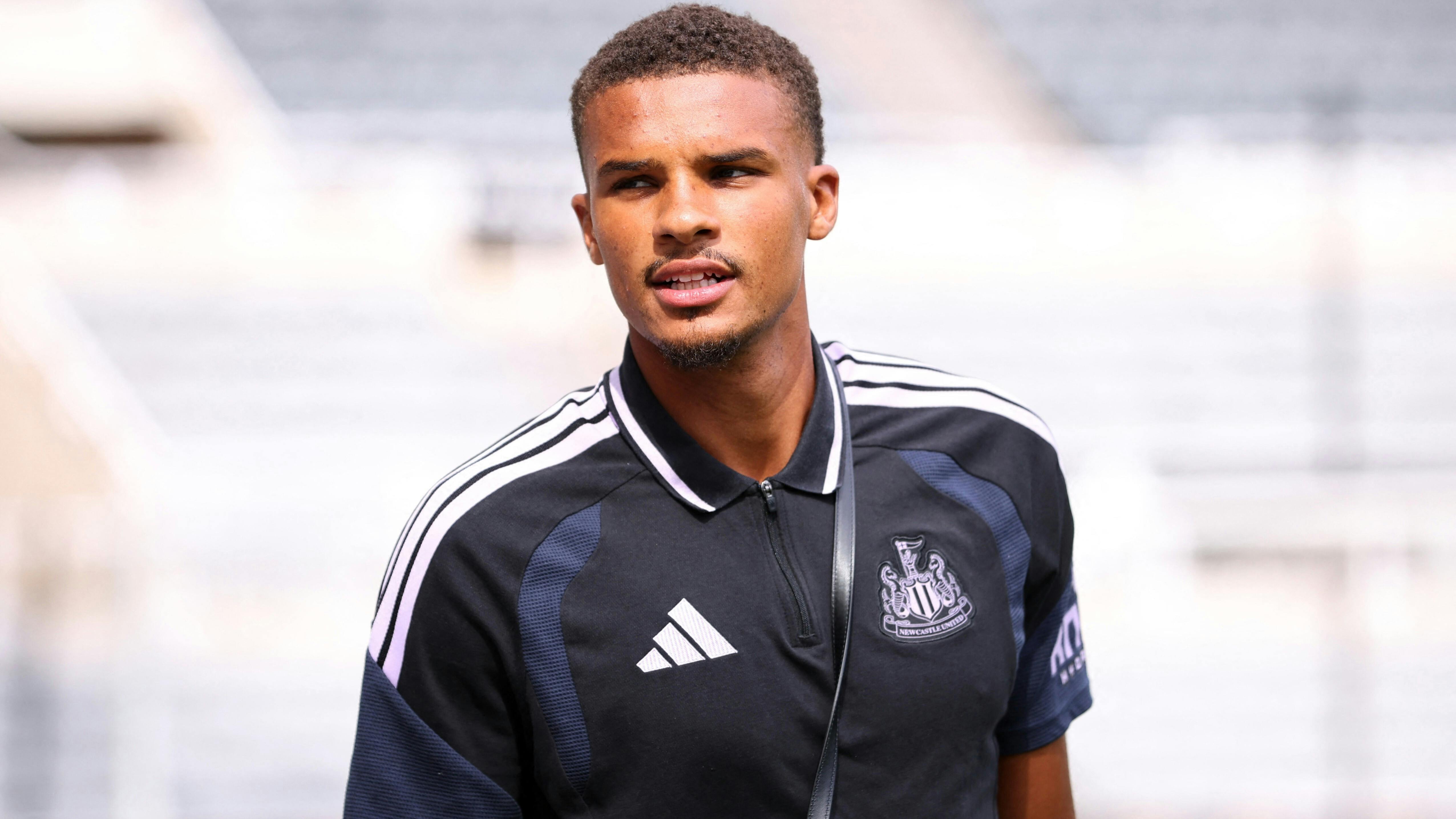 Newcastle vs Liverpool Predictions, Picks & Odds for Sunday’s Premier League Match