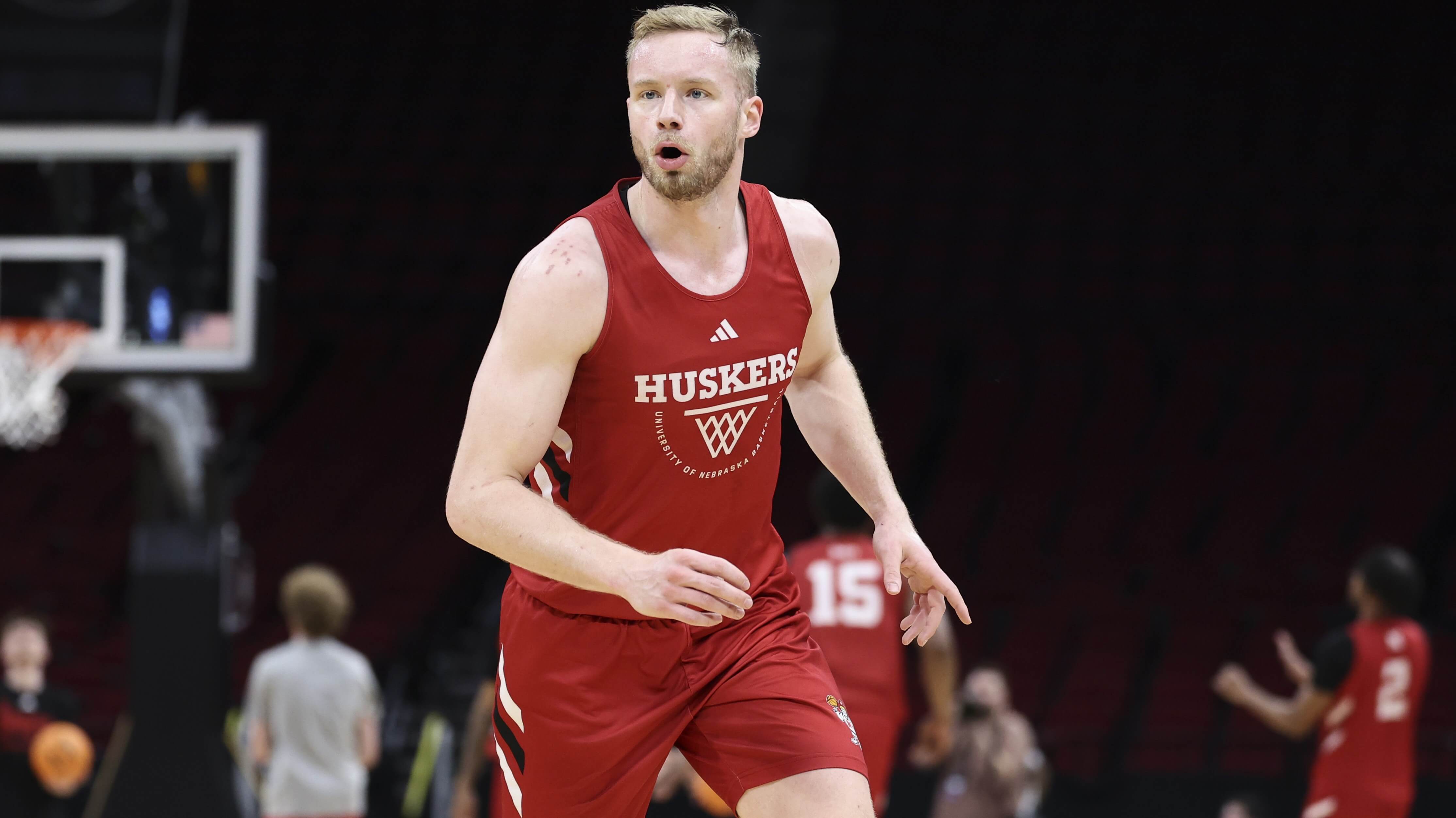 Iowa vs Nebraska Prediction, Picks & Best Bets for Today's March Madness Game