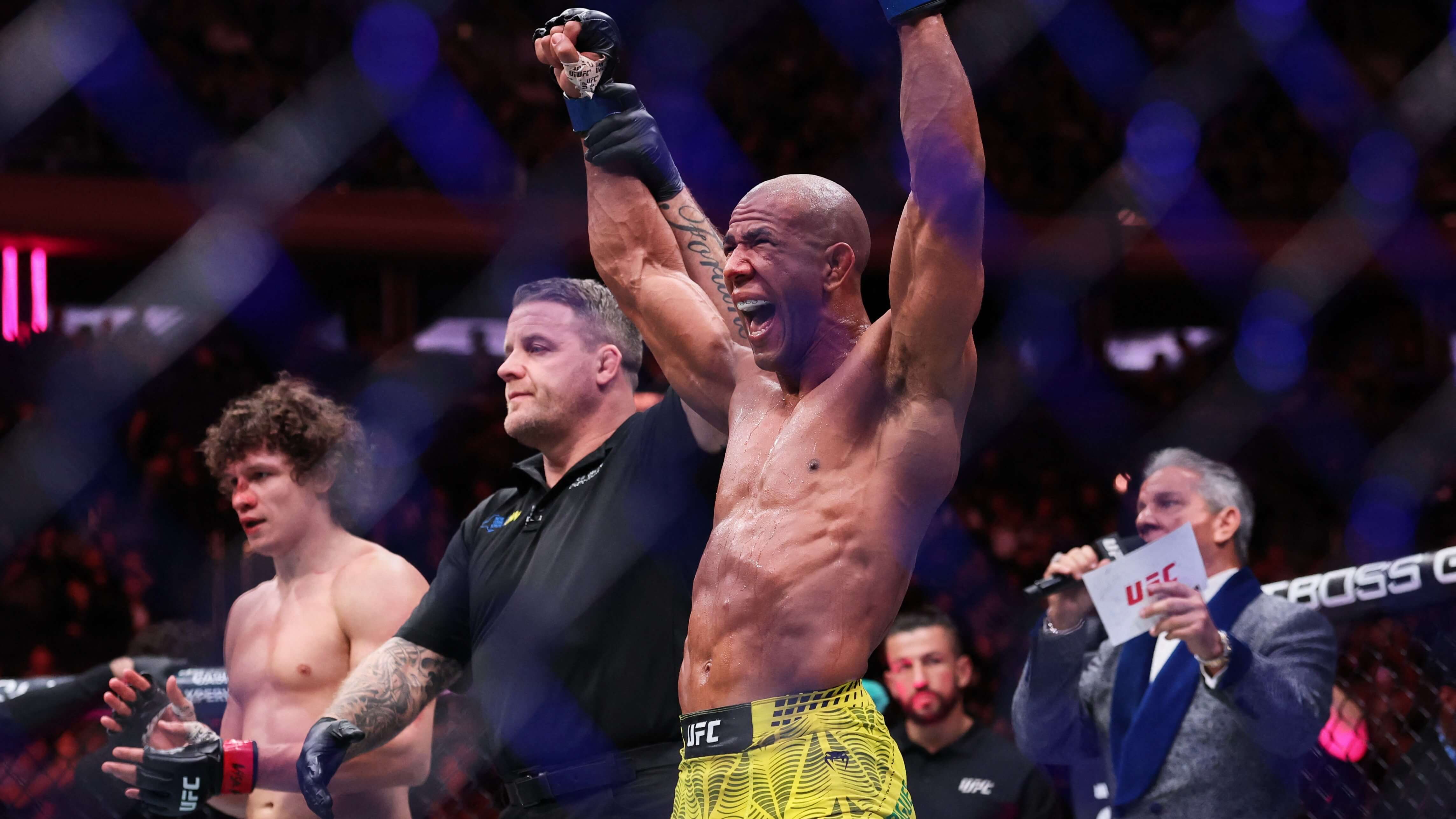 How To Bet - UFC 326 Gregory Rodrigues vs Brunno Ferreira Predictions, Picks & Odds