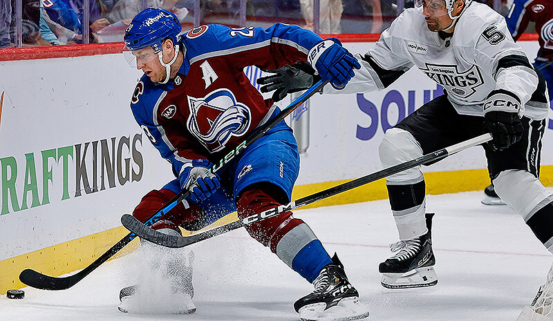 2026 Conn Smythe Trophy Odds: MacKinnon Clear Favorite as Round 1 Nears Completion