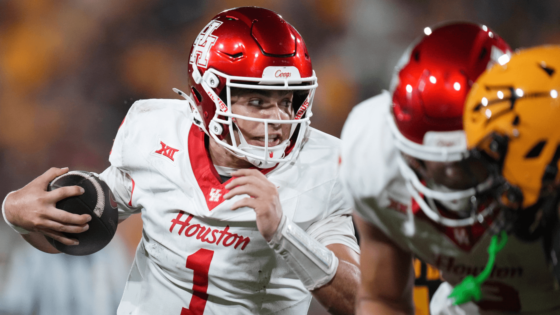 How To Bet - Houston vs UCF Prediction, Picks & Odds for College Football Week 11 Tonight