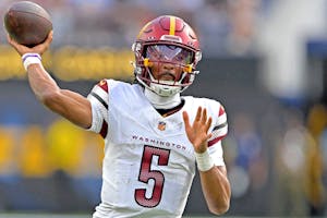 Bears vs Commanders Predictions, Best Bets, Props & Odds for Monday Night Football