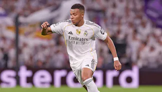 How To Bet - Real Madrid vs Barcelona Predictions, Picks & Odds for Sunday’s La Liga Match