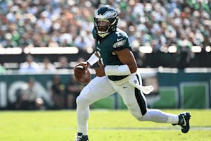 Eagles vs Giants: Time, Channel & Free Live Streaming Info for Thursday Night Football