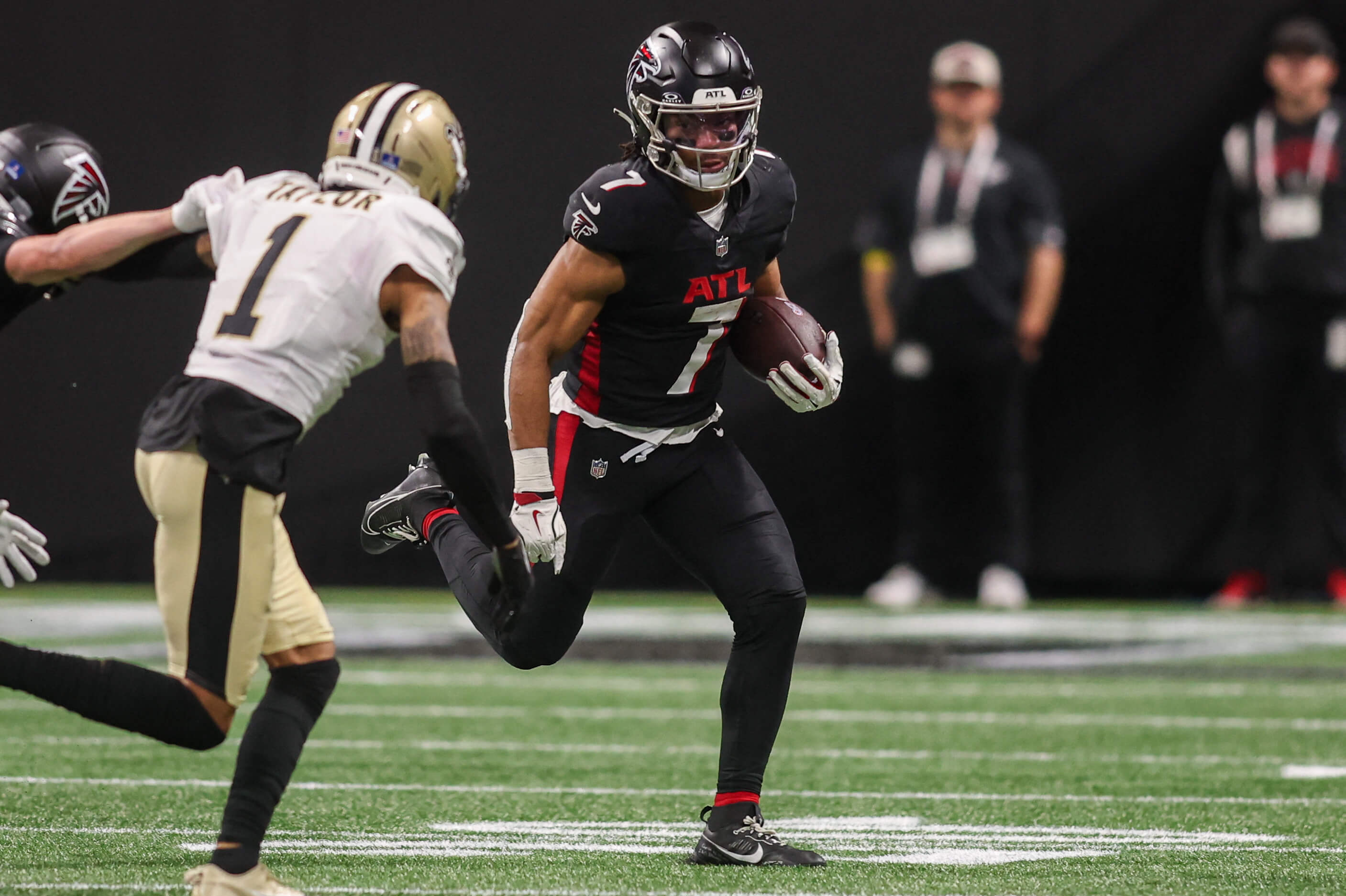 How To Bet - Falcons vs Saints AI Predictions for MNF: Week 4 ATS Pick & TD Projection