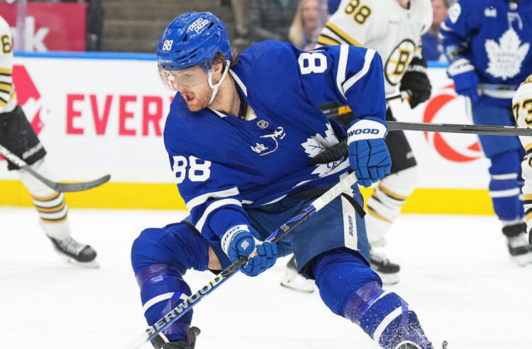 Maple Leafs vs Bruins Picks, Predictions & Odds – Game 7