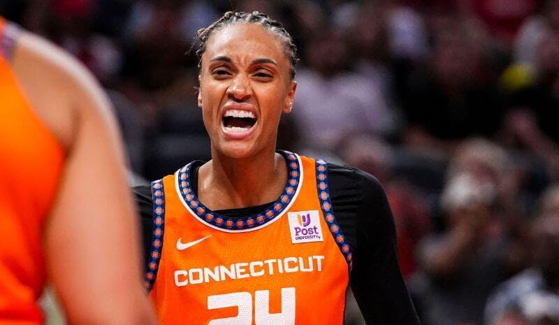 DeWanna Bonner Connecticut Sun WNBA