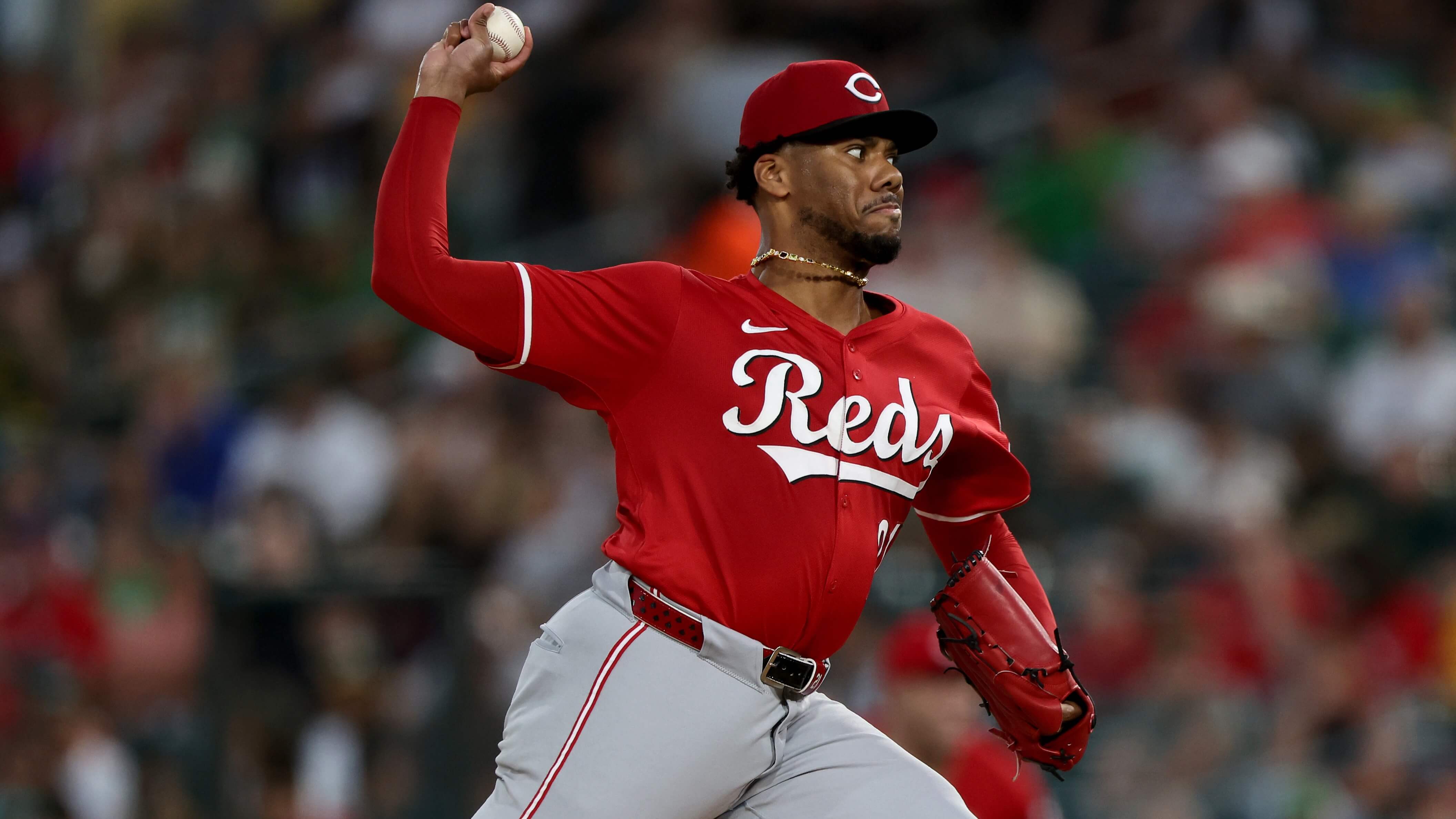 Cubs vs Reds Prediction, Picks & Odds — Thursday, September 18