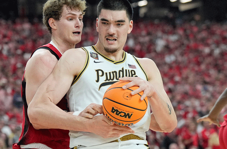 How To Bet - Zach Edey Props & Odds: Purdue Star Powers Up vs UConn
