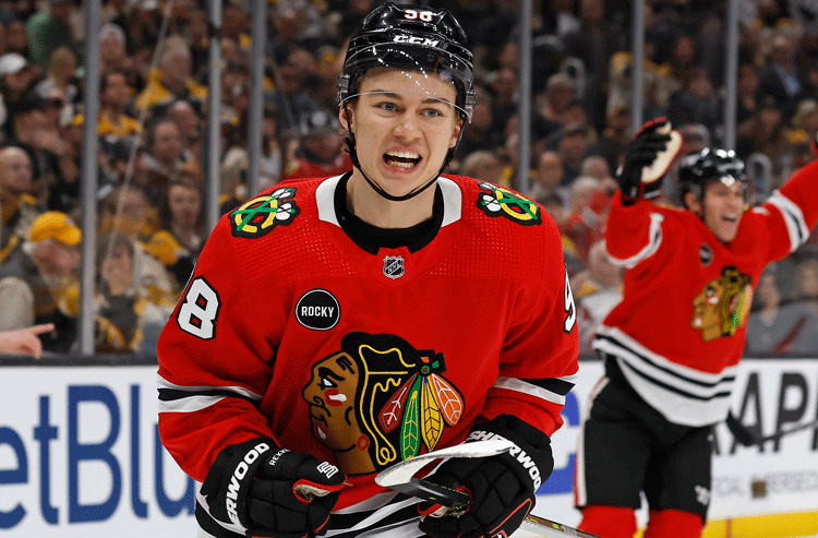 Chicago Blackhawks Partner With Circa Sports to Sponsor Official Home Jersey Patch
