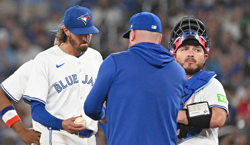 How To Bet - Yankees vs Blue Jays Prop Picks & Best Bets for ALDS Game 1