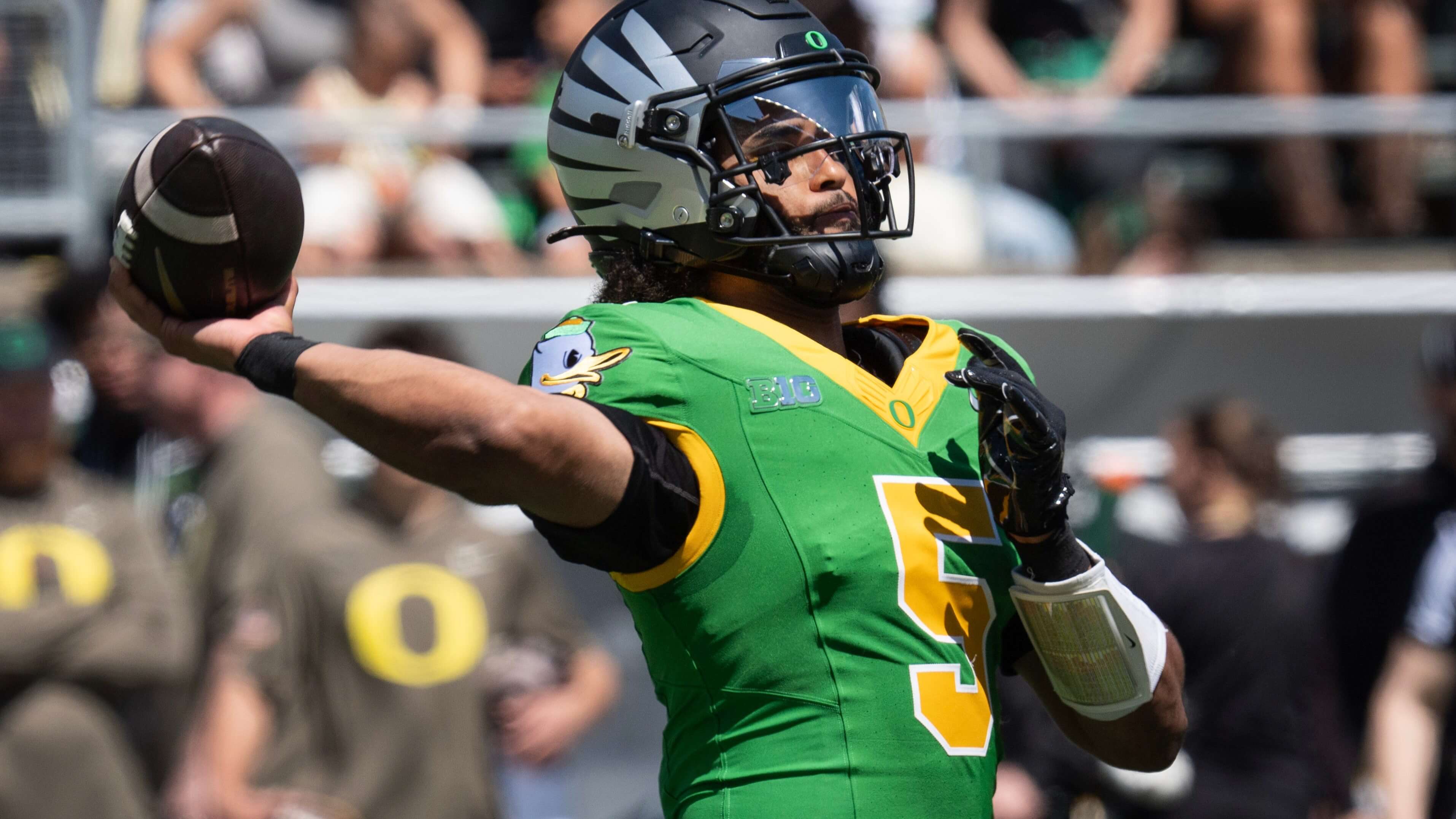 How To Bet - Heisman Trophy Odds 2026: Moore on the Move Ahead of Week 1