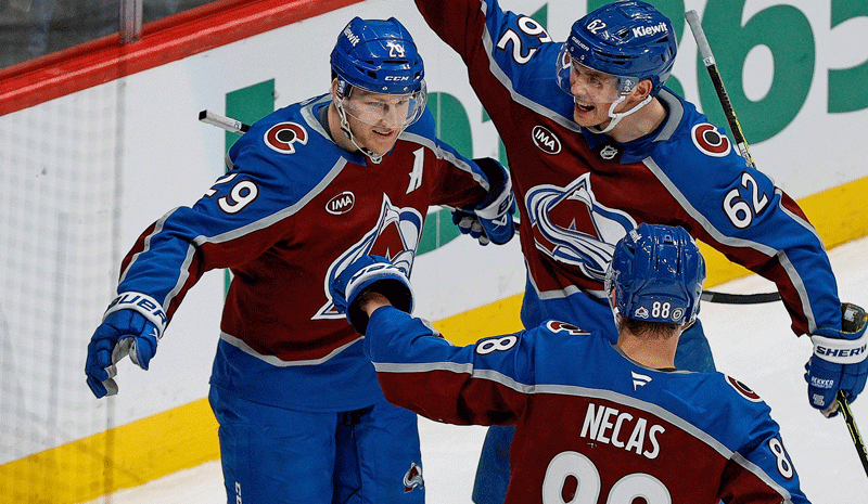 Sharks vs Avalanche Prediction, Picks & Odds for Tonight’s NHL Game