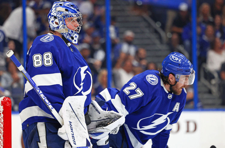 How To Bet - Panthers vs Lightning Game 4 Picks and Predictions: Tampa Completes Clean Sweep