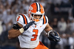 Western Illinois vs Illinois Prediction, Picks & Odds for August 29 — College Football Week 1