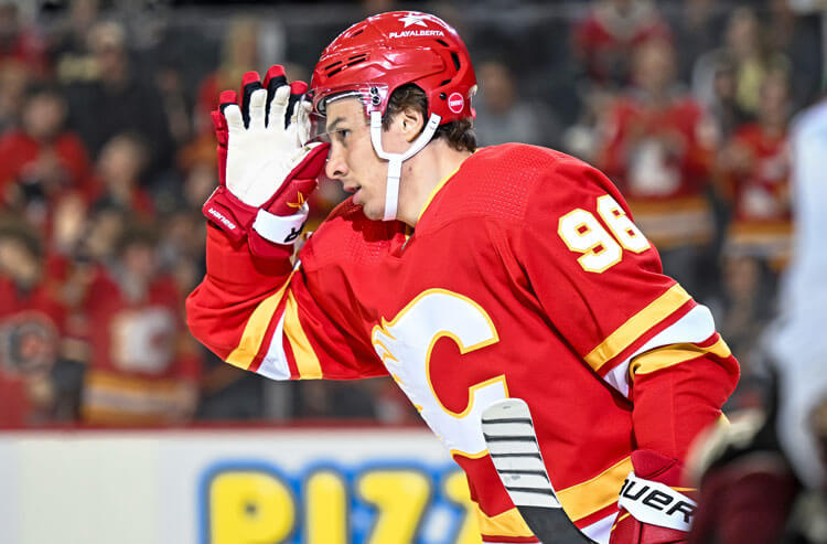 Andrei Kuzmenko Calgary Flames NHL