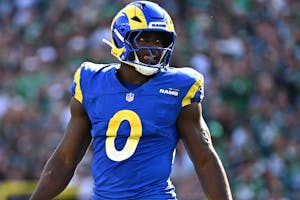 NFL Survivor Picks & Best Bets for Week 9