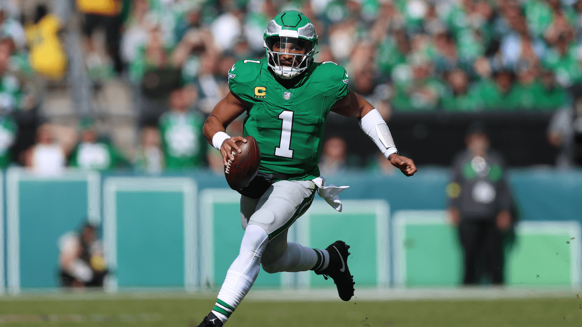 How To Bet - Eagles vs Packers Predictions, Picks & Best Bets for Monday Night Football Today