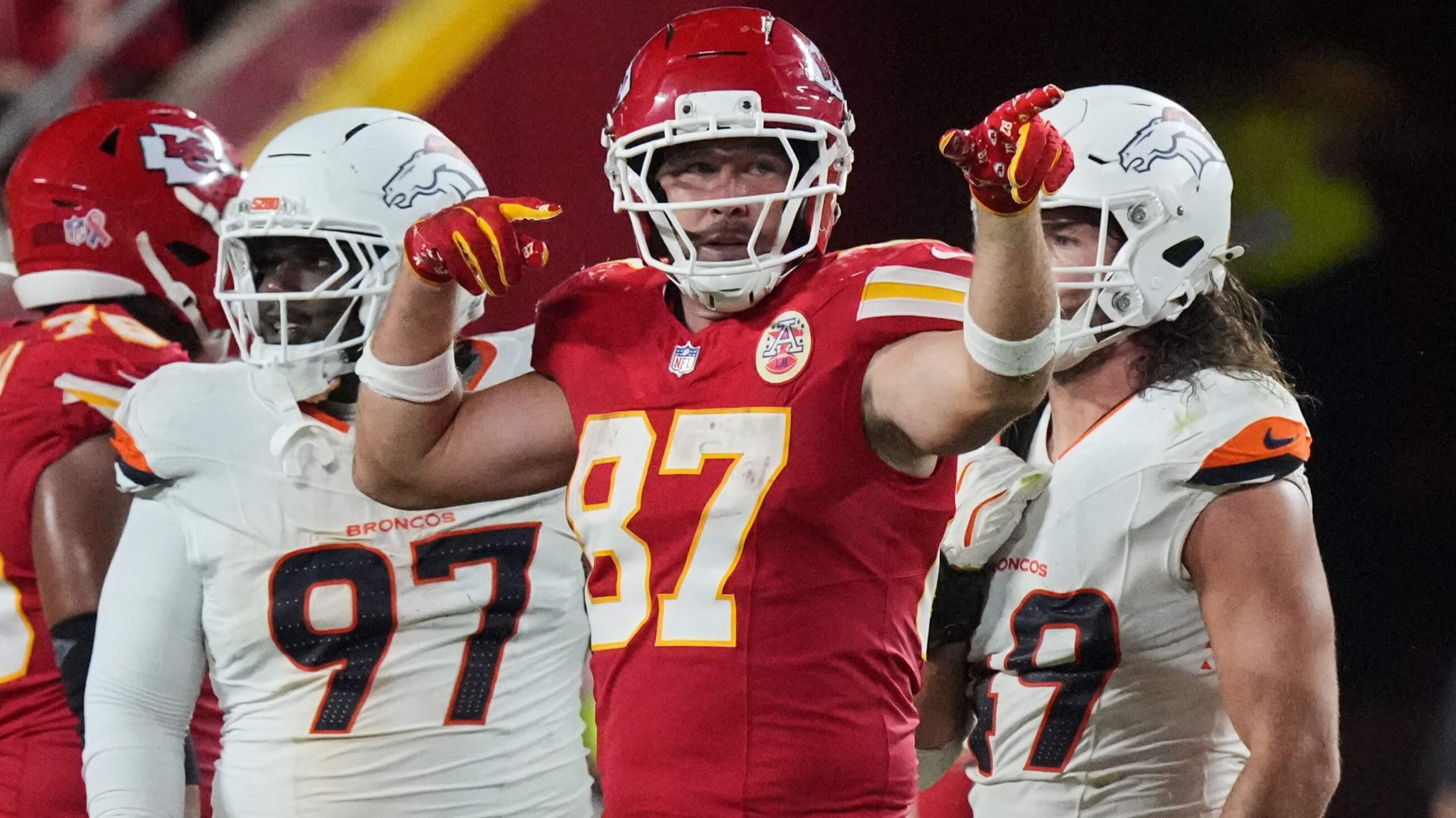 NFL Week 2 Odds and Lines: Chiefs Giving 6.5 Points to Colts on SNF