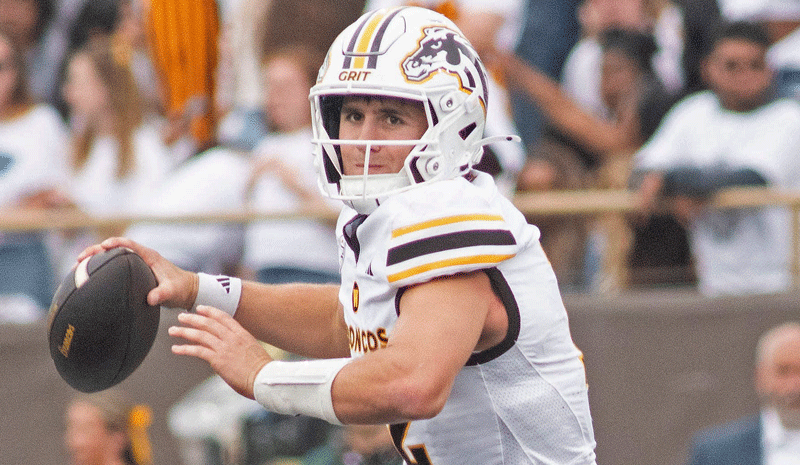 Western Michigan vs Eastern Michigan Prediction, Picks & Odds for November 25 — College Football Week 14