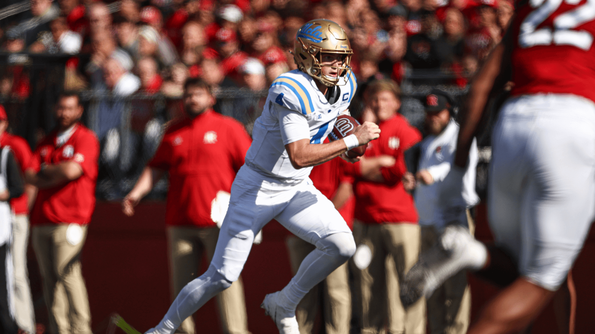 How To Bet - Iowa vs UCLA Prediction, Picks, Odds and Best Bet: FOX Friday Night Football