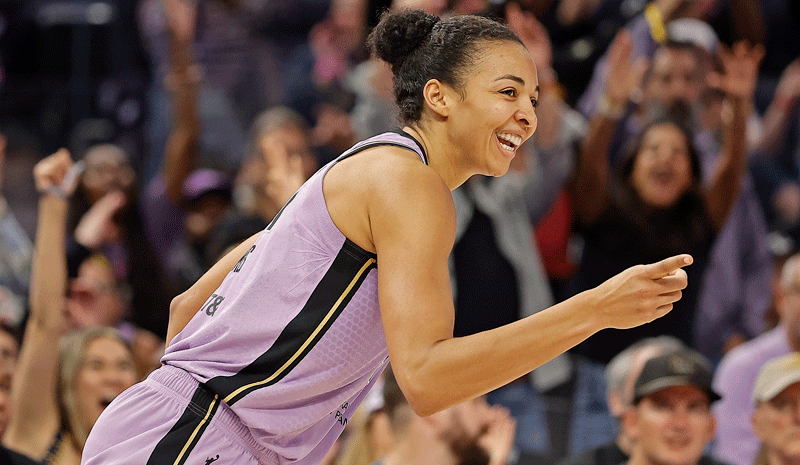 Veronica Burton of the Golden State Valkyries WNBA