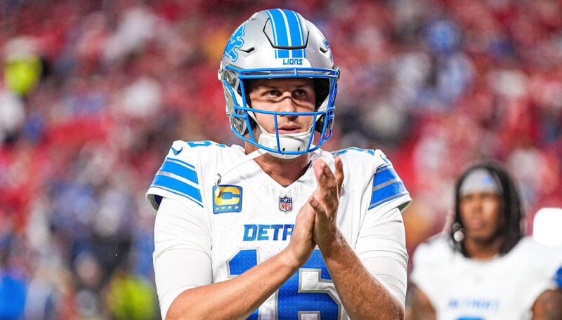 Buccaneers vs Lions Predictions, Best Bets, Props & Odds for Monday Night Football