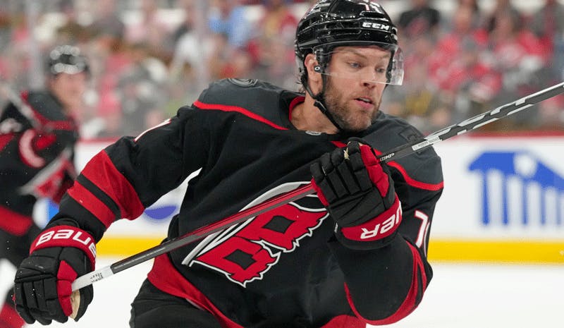 Vegas Golden Knights vs Carolina Hurricanes Stanley Cup Final Odds, Picks & Series Preview
