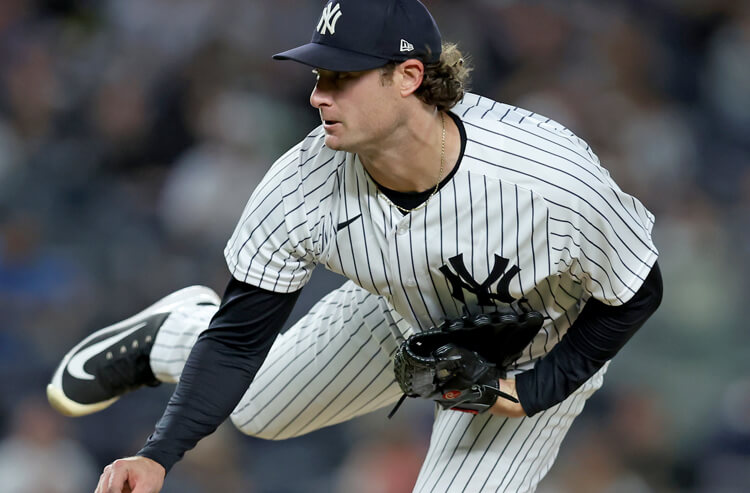 Yankees vs Rays Picks and Predictions: Take the Under in Tampa